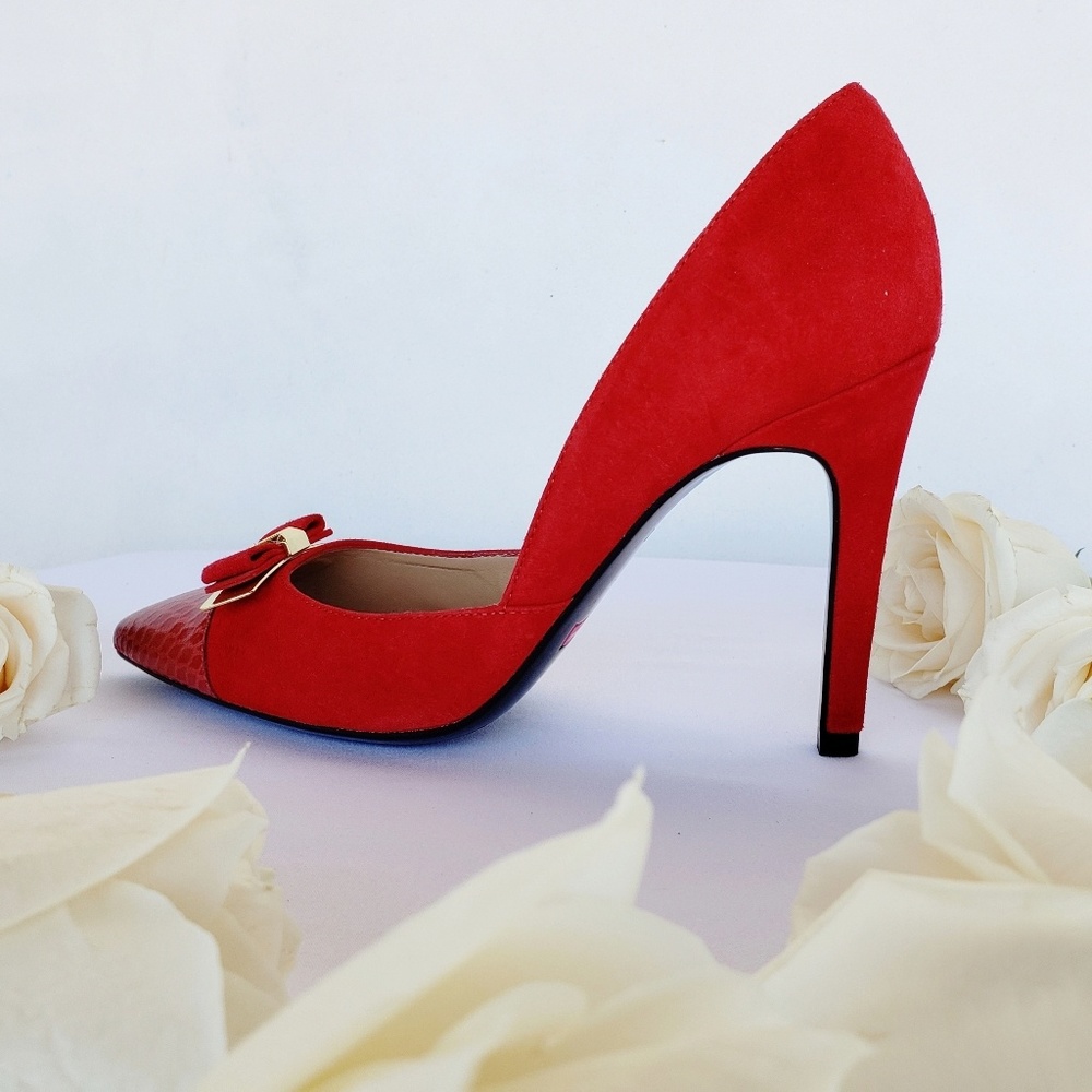 Isaac Mizrahi d’Orsay Suede Evening Pumps